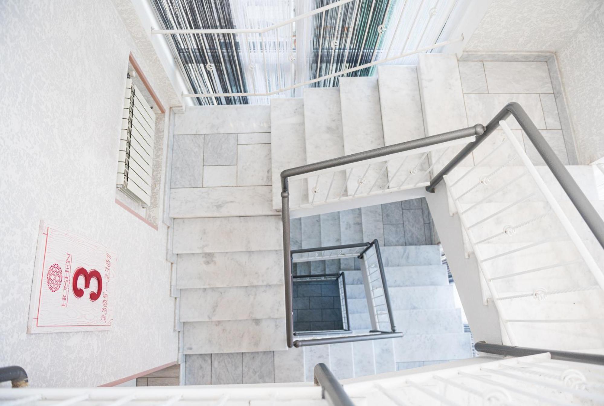 Hoshen Hotel Umanʼ Exterior foto