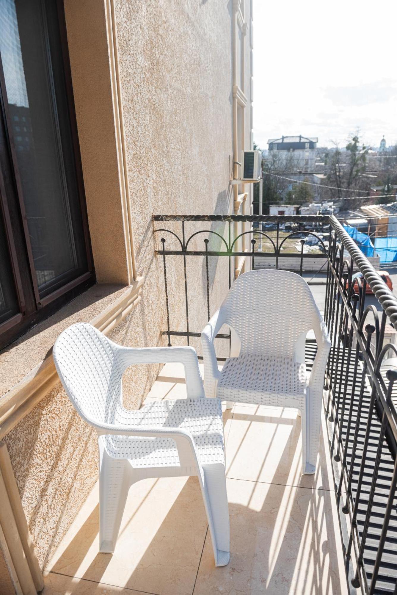 Hoshen Hotel Umanʼ Exterior foto